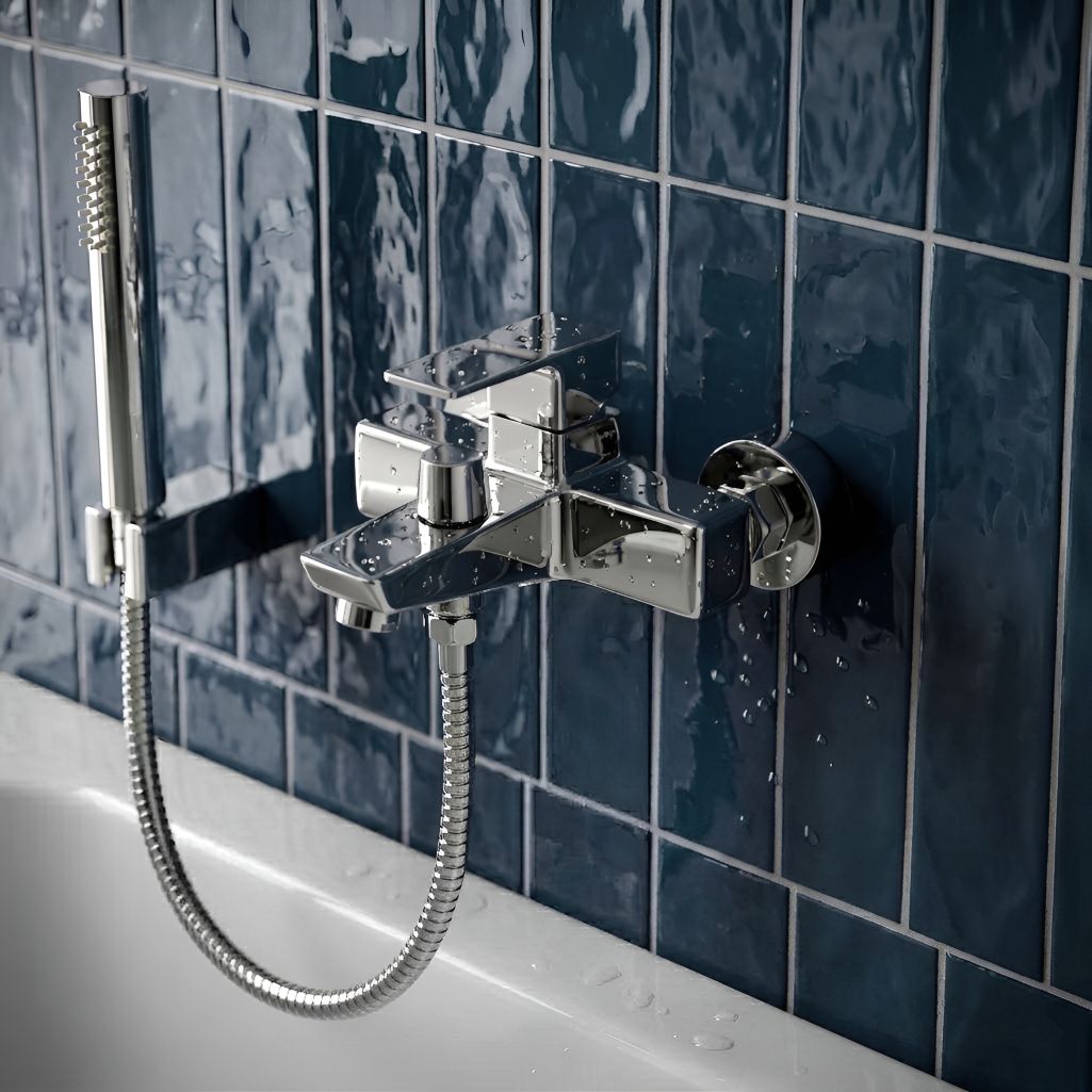 Aquila Chrome Wannen-Duscharmatur, wandmontiert